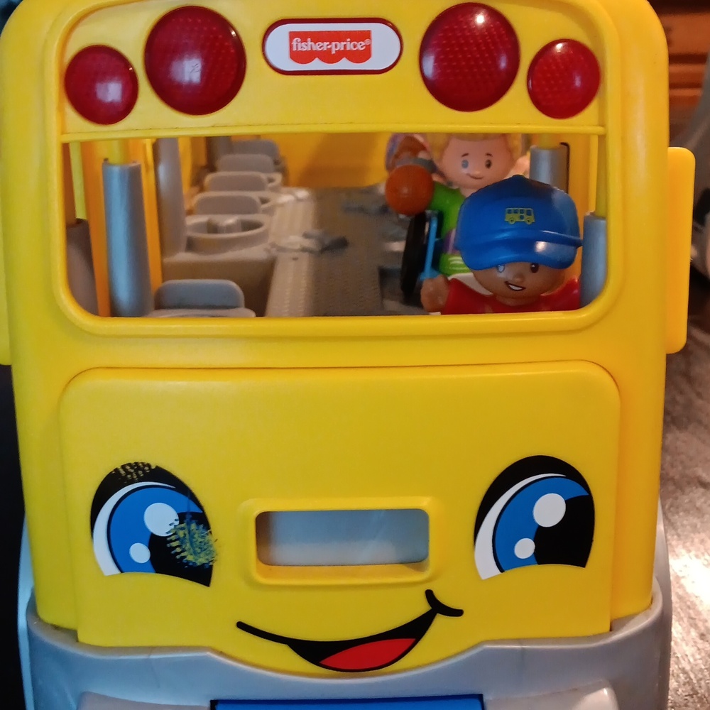Little tikes little people jumbo school bus